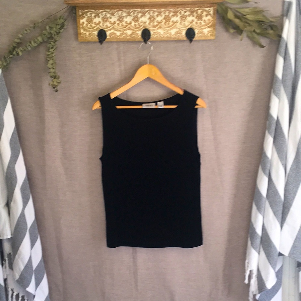 Chico’s Travelers wrinkle-free tank, black, size 2